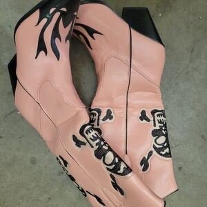 Women's Pink Embroidered Western-Style Boots